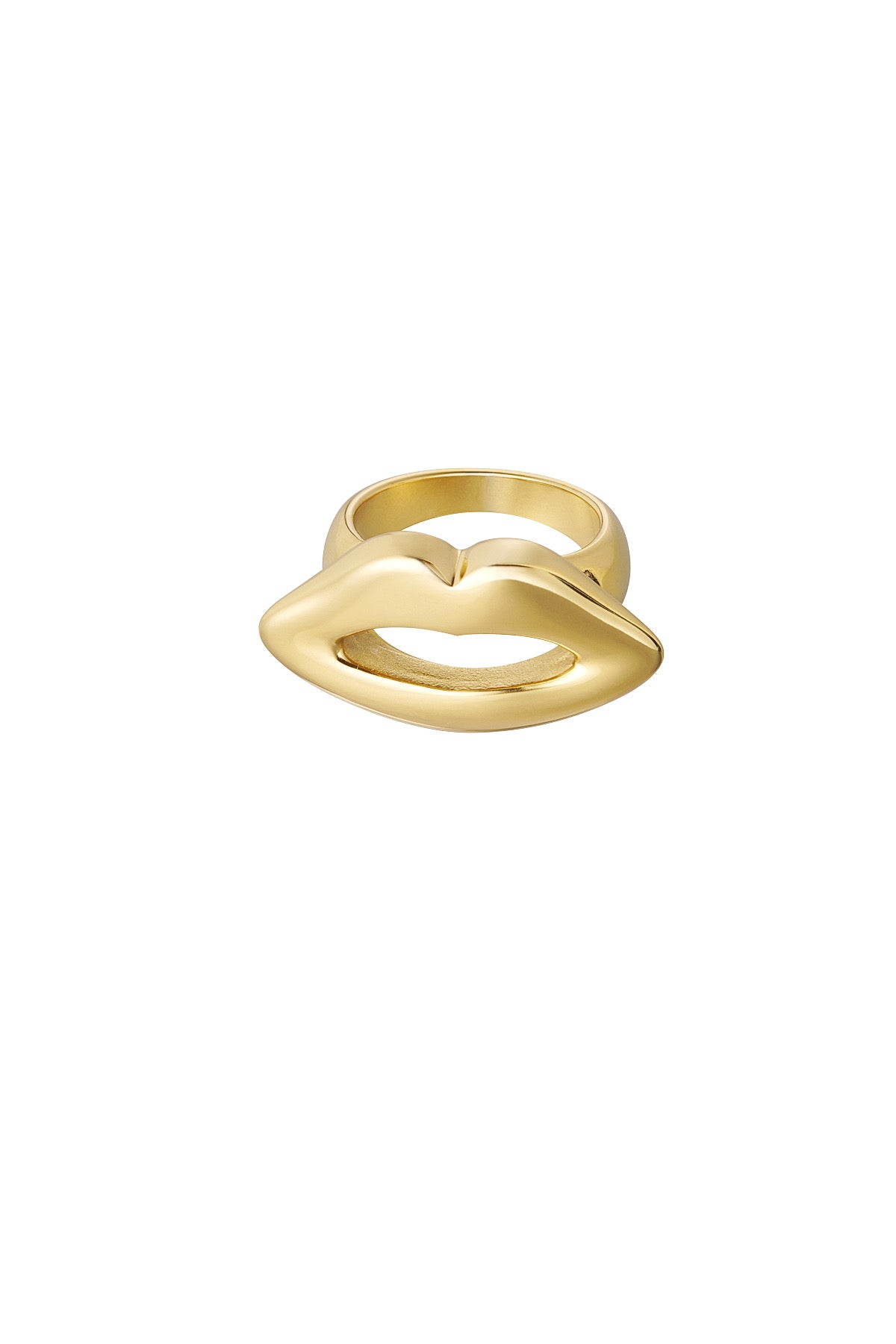 “Kiss” ring