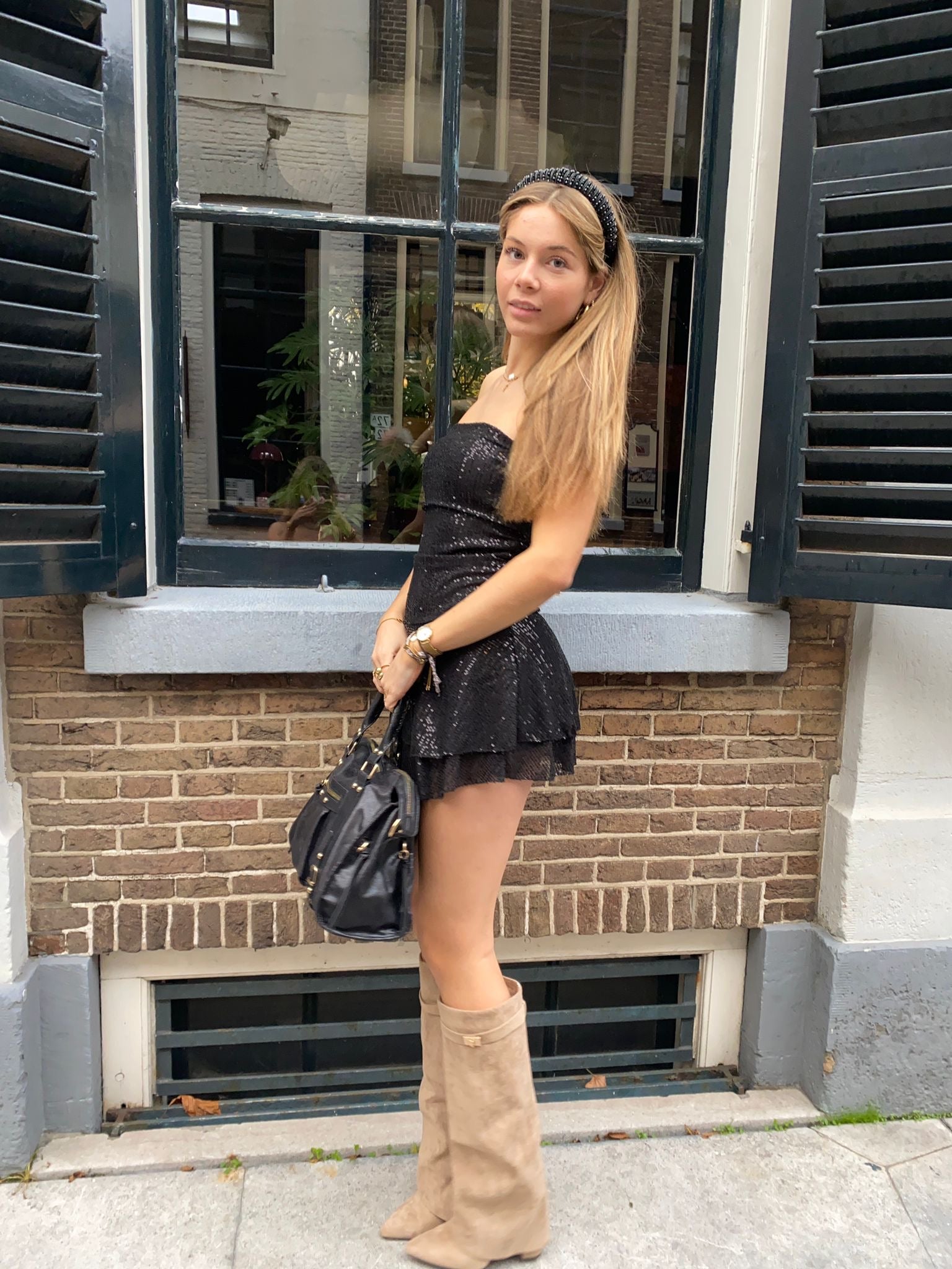 Midnight sparkle dress black