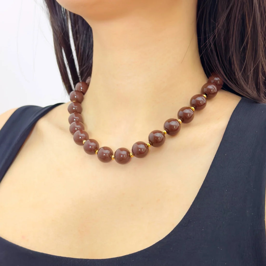 Brown beads ketting